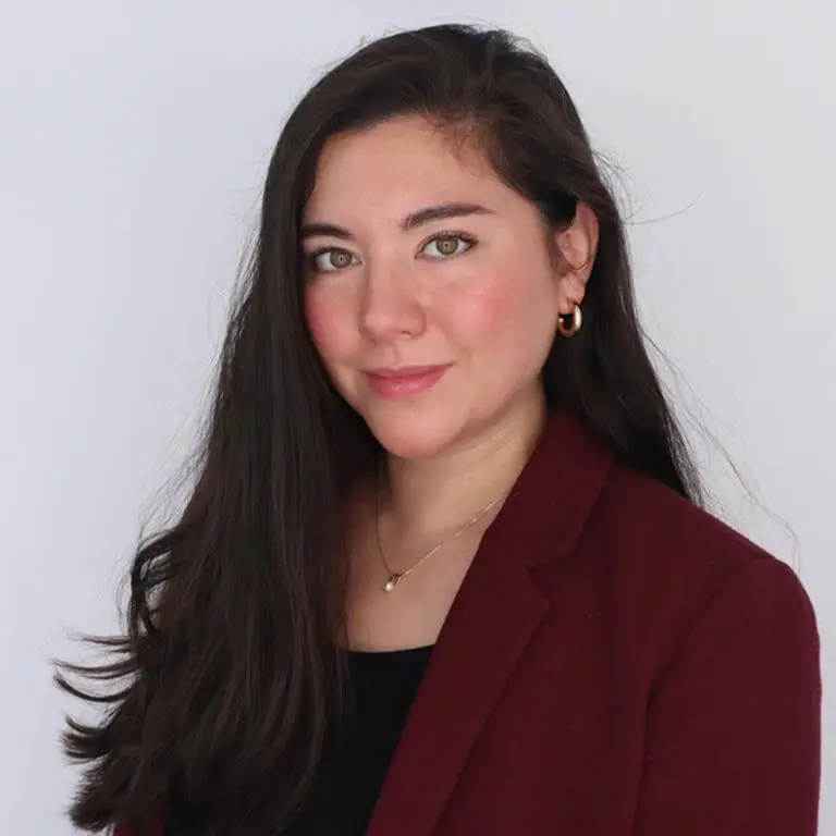 Headshot photo of Carissa Garletts