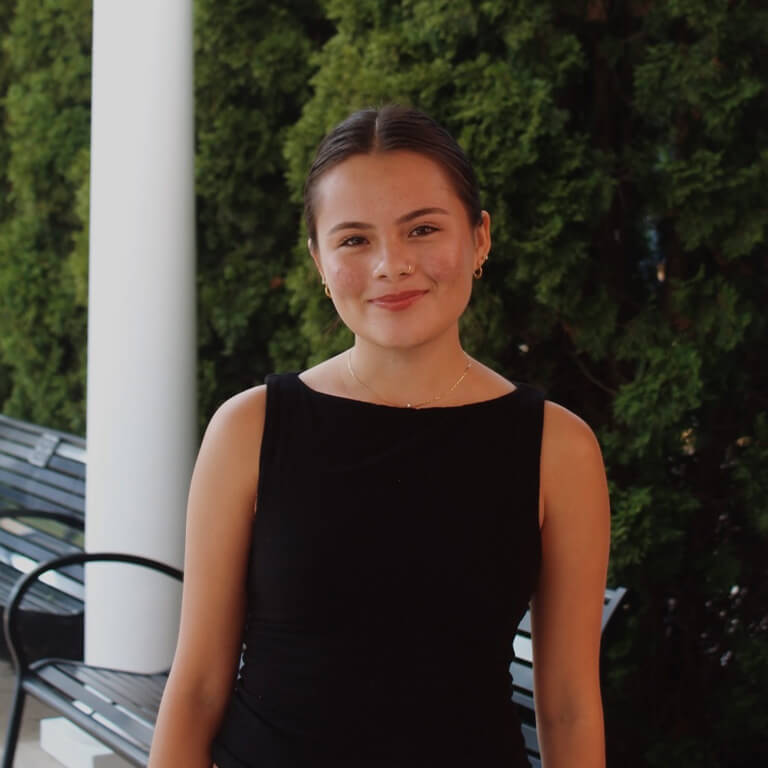 Photo of Mia Freeman